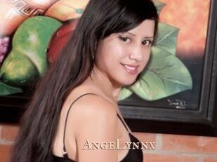 AngeLynnx Pink Center Fold