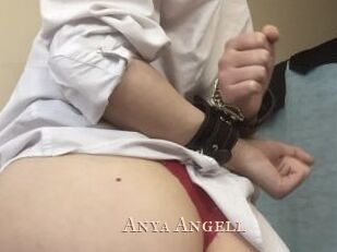 Anya_Angell