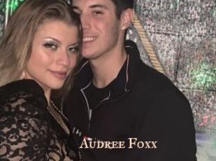 Audree_Foxx Pink Center Fold