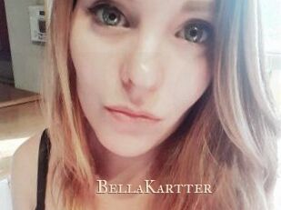 Bella_Kartter Pink Center Fold