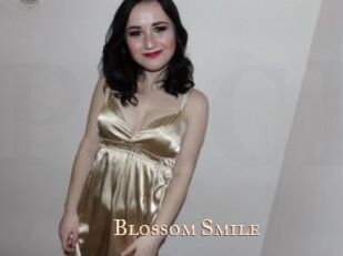Blossom_Smile_ Pink Center Fold