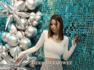 berenicedowey Pink Center Fold