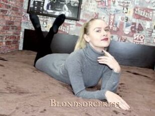 Blondsorceress