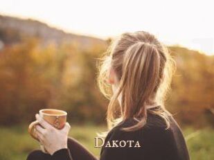 Dakota_ Pink Center Fold