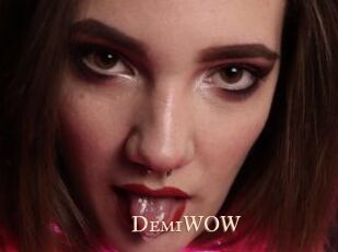 DemiWOW Pink Center Fold