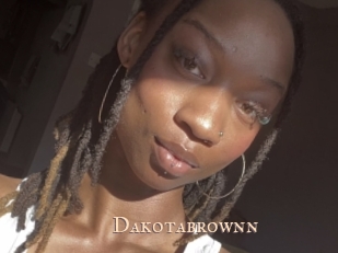 Dakotabrownn