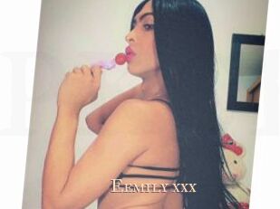 eemily_xxx Pink Center Fold