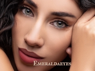 Emeraldaeyes