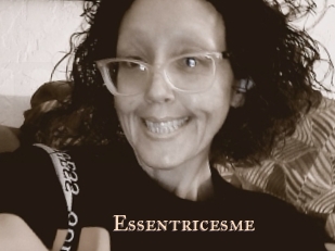 Essentricesme
