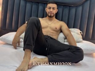ethaanmhoon Pink Center Fold