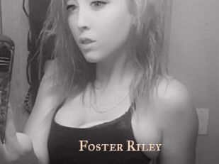 Foster_Riley Pink Center Fold
