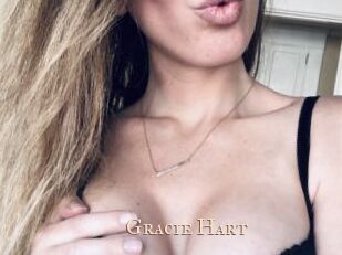 Gracie_Hart Pink Center Fold