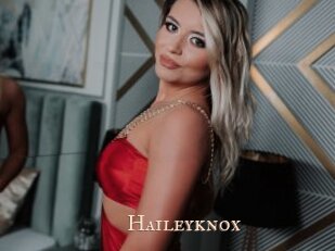 haileyknox Pink Center Fold