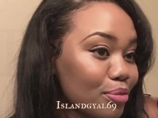 Islandgyal69