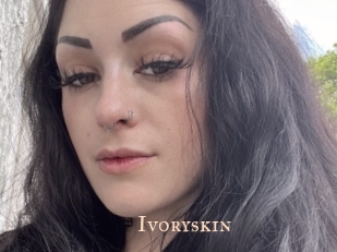 ivoryskin Pink Center Fold