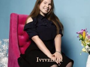 Ivyvelour