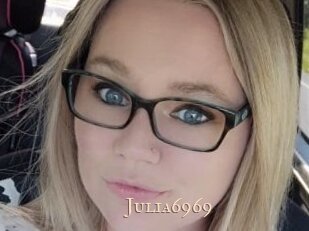 Julia6969