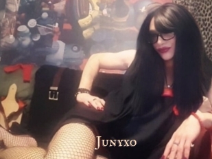 Junyxo