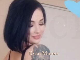 KylieMoone Pink Center Fold