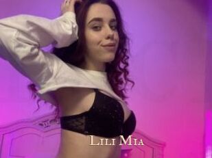 Lili_Mia Pink Center Fold