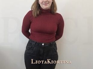 LiotaKiortina Pink Center Fold