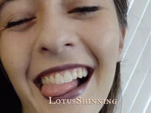 LotusShinning Pink Center Fold