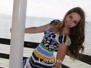 Loya_diva Pink Center Fold