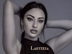 laetizia Pink Center Fold