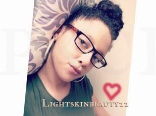 Lightskinbeauty22