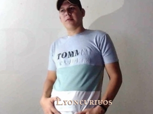 Lyoncuriuos