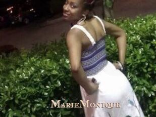 Marie_Monique Pink Center Fold