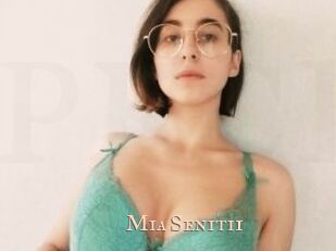 Mia_Seniti1 Pink Center Fold