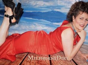 MilfhornyDirt