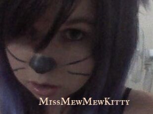 MissMewMewKitty Pink Center Fold