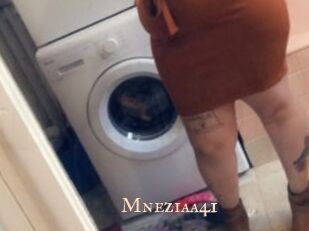 Mneziaa41