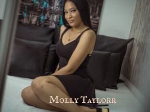 Molly_Taylorr