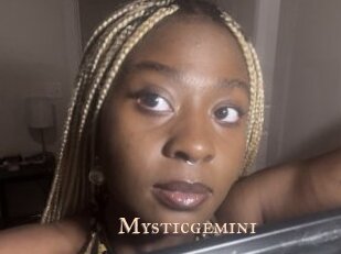 mysticgemini Pink Center Fold