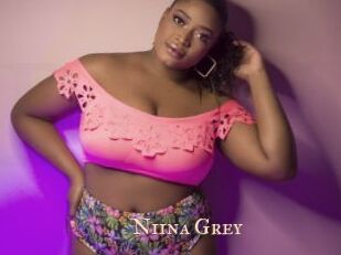 Niina_Grey