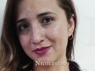 nicolesex69 Pink Center Fold