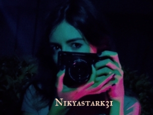 nikyastark31 Pink Center Fold
