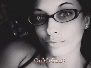 OhMyGia18 Pink Center Fold