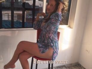Pettite_swet