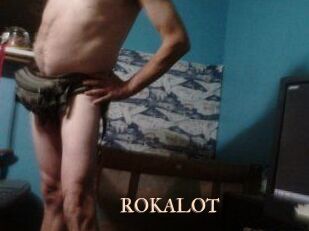 ROKALOT Pink Center Fold