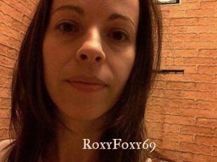 RoxyFoxy_69
