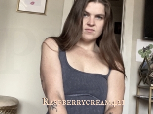 Raspberrycream421