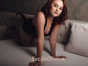 SelinaNovak Pink Center Fold