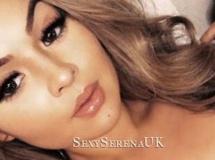 SexySerenaUK Pink Center Fold
