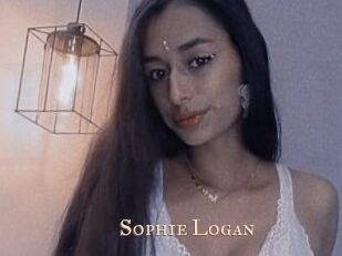 Sophie_Logan