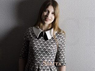 selita Pink Center Fold