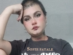 sofie_fatale Pink Center Fold